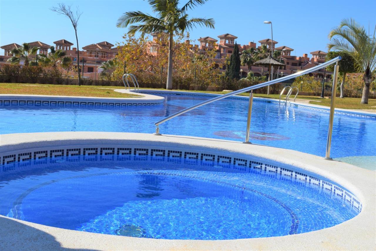 Espacioso Apartamento Con Preciosos Jardines Y Bbq Isla Plana Dış mekan fotoğraf
