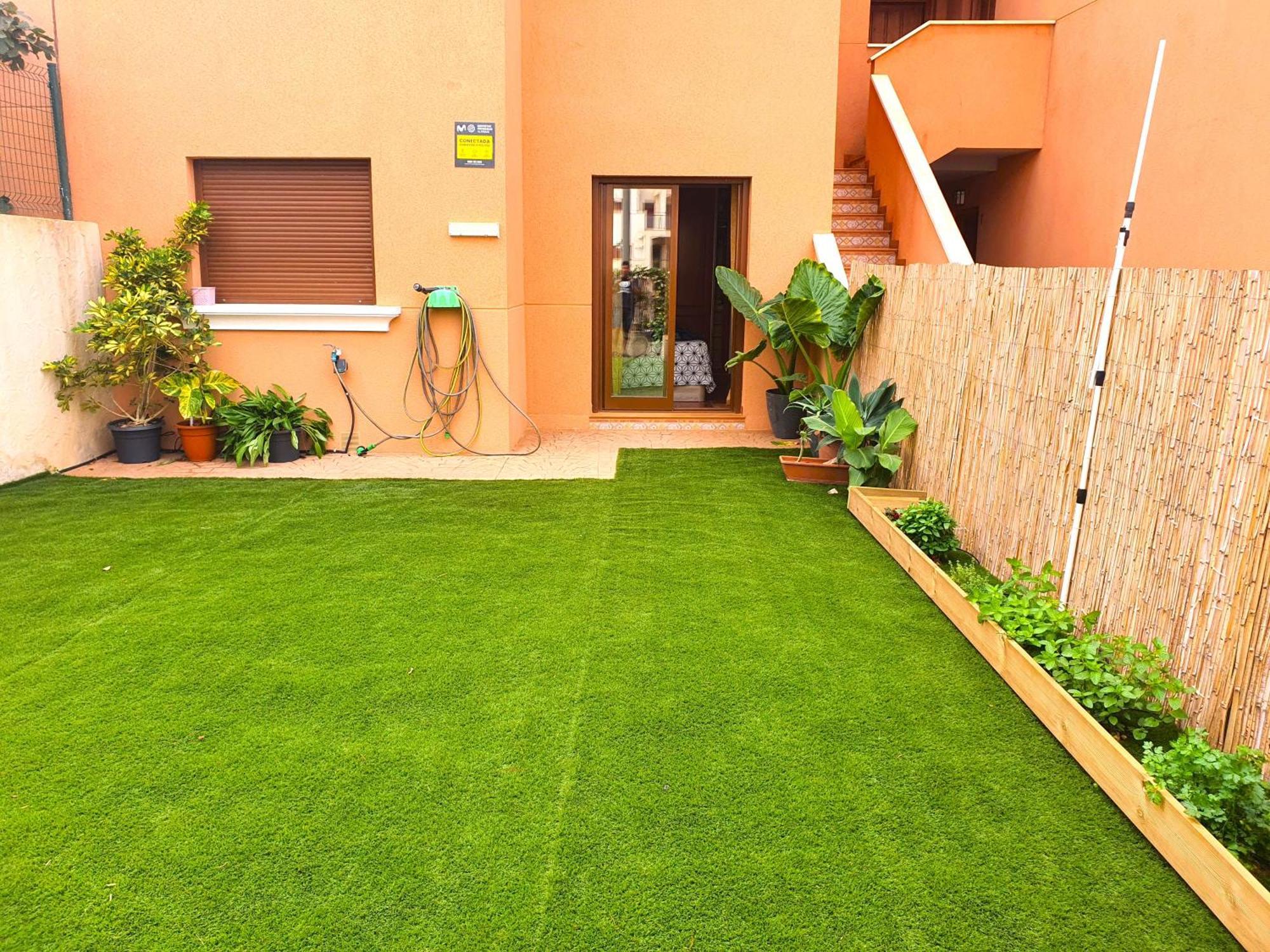 Espacioso Apartamento Con Preciosos Jardines Y Bbq Isla Plana Dış mekan fotoğraf
